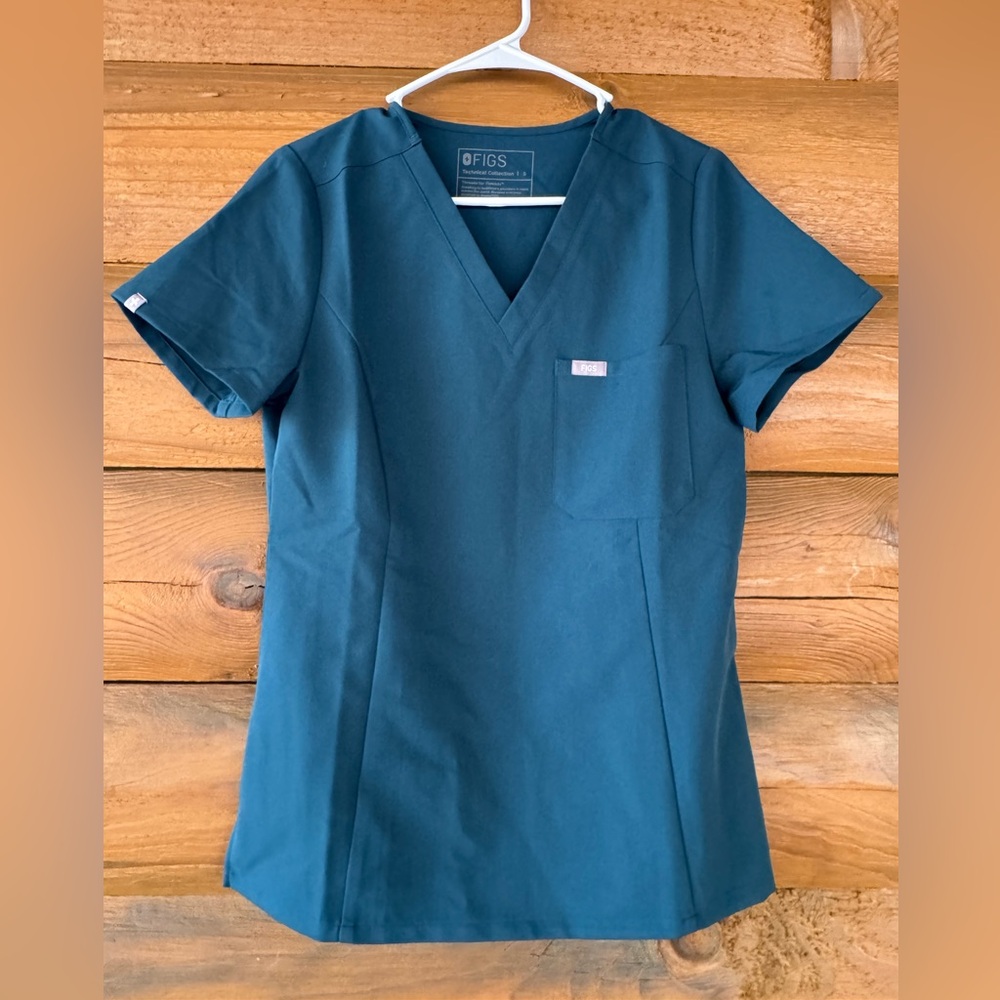 Figs Catarina Slim Scrub Top